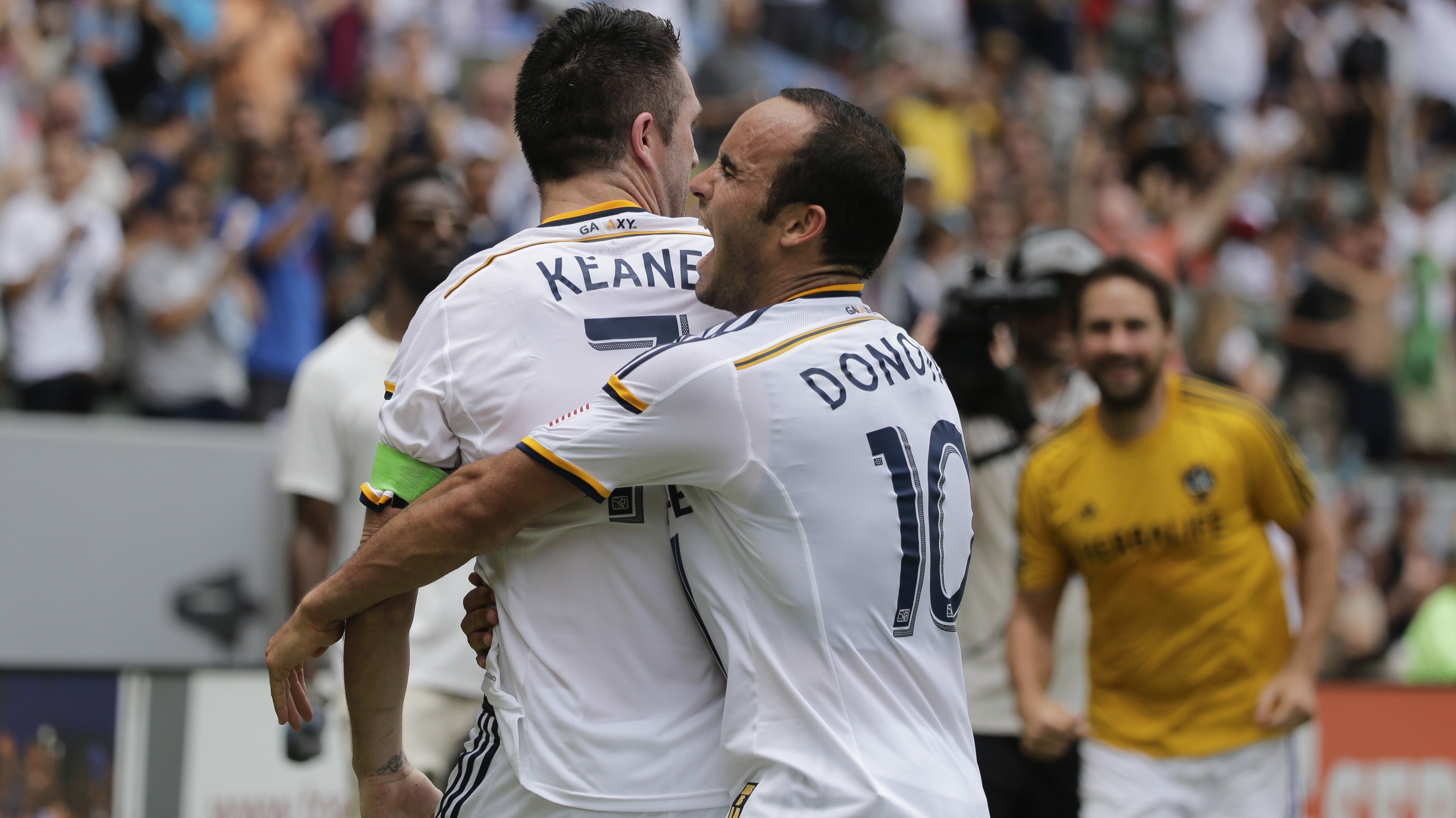 Robbie Keane a Landon Donovan_radosť